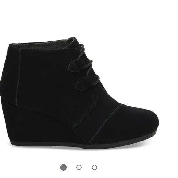 Tom’s Kala Suede Wedge Booties - Picture 2 of 9